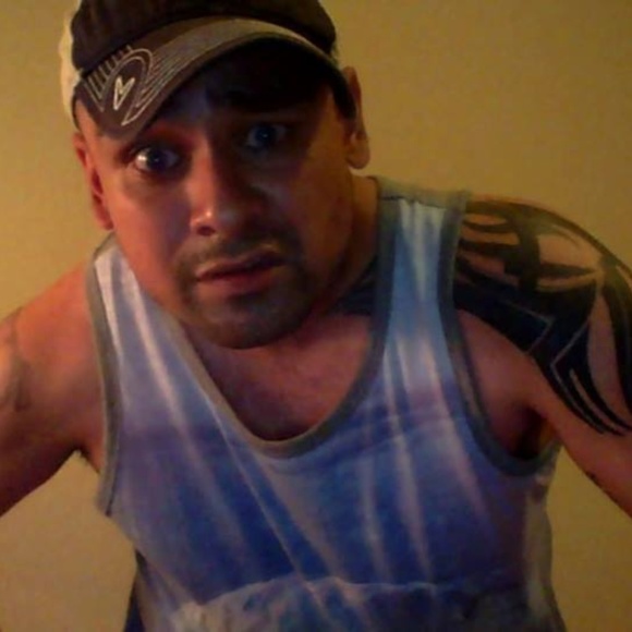 Meet your Posher, Jorge - Picture 8 of 8